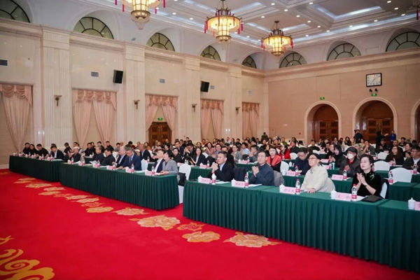 重点关注 | 2026辽宁省纺织服装产业对接活动暨辽宁省纺织服装协会第五届五次理事会隆重举行